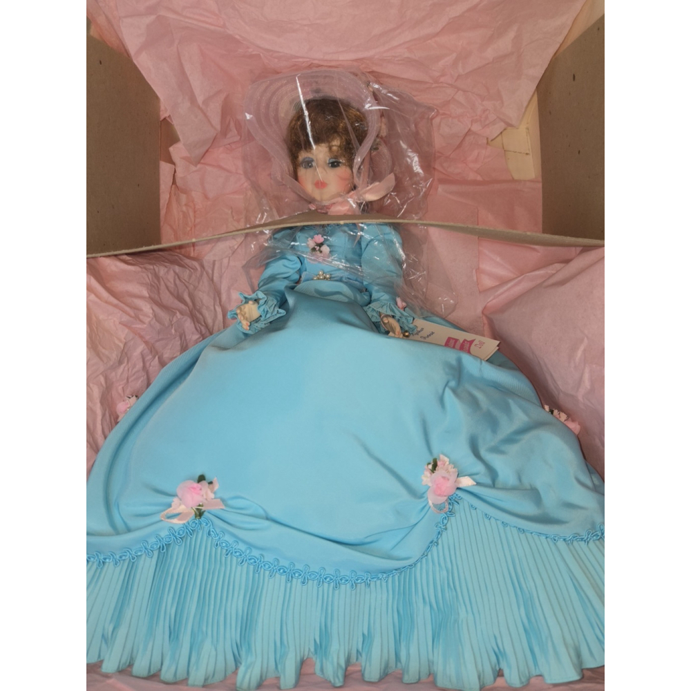 MADAME ALEXANDER 21” Portrait Agatha #2230 NRFB Turquoise Ball Gown - 1981- VTG